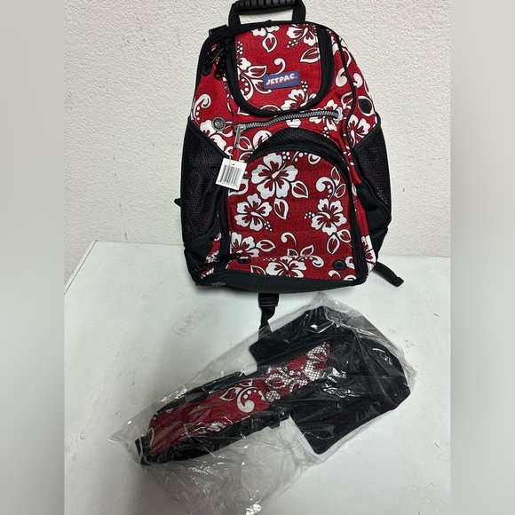 JetPac Backpack - Picture 3 of 4